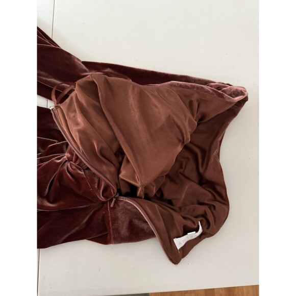 Revelry Aurora Rust Velvet Dress Women Size 8 One Shoulder Slit Bridesmaid -Flaw - Picture 14 of 15